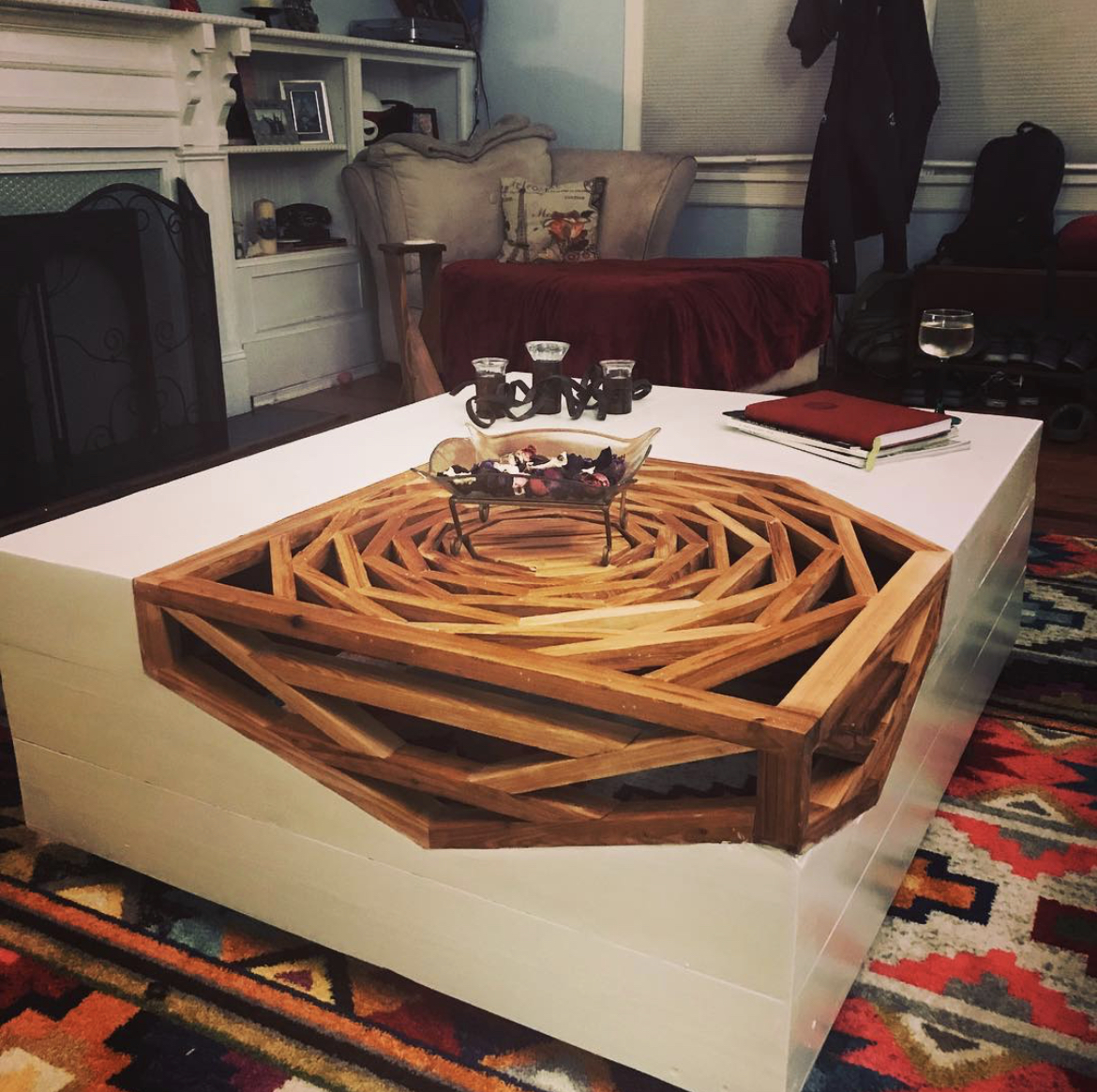 Octogan table